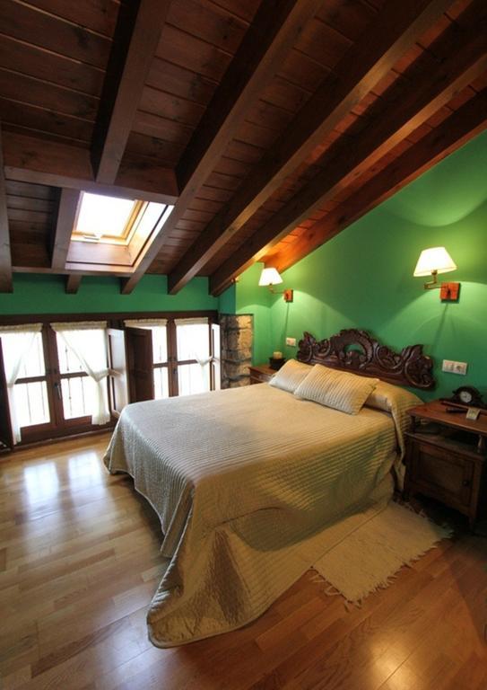 Hostal La Quintana Sinariega Habitación foto